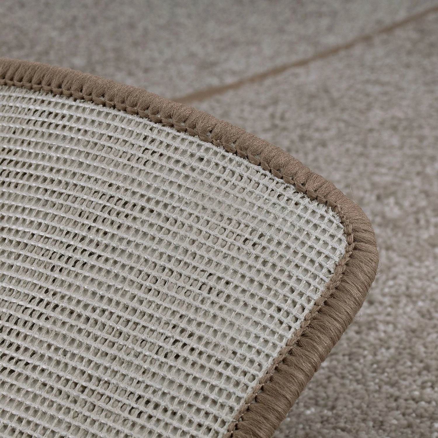 Velours-Teppich Auf Maß | Sundae | Flauschiger Wohnteppich 15 Velours-Teppich Auf Maß | Sundae | Flauschiger Wohnteppich – Bild 13