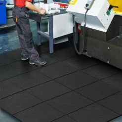 Gummimatte | Stecksystem | Größe: 92x92 Cm | Glatt 17 Gummimatte | Stecksystem | Größe: 92x92 Cm | Glatt -Floordirekt 22682 Gummimatte Stecksystem 07 1600x1600 61f775a4 fb49 4ccf bd56 7d73b4c23ab7
