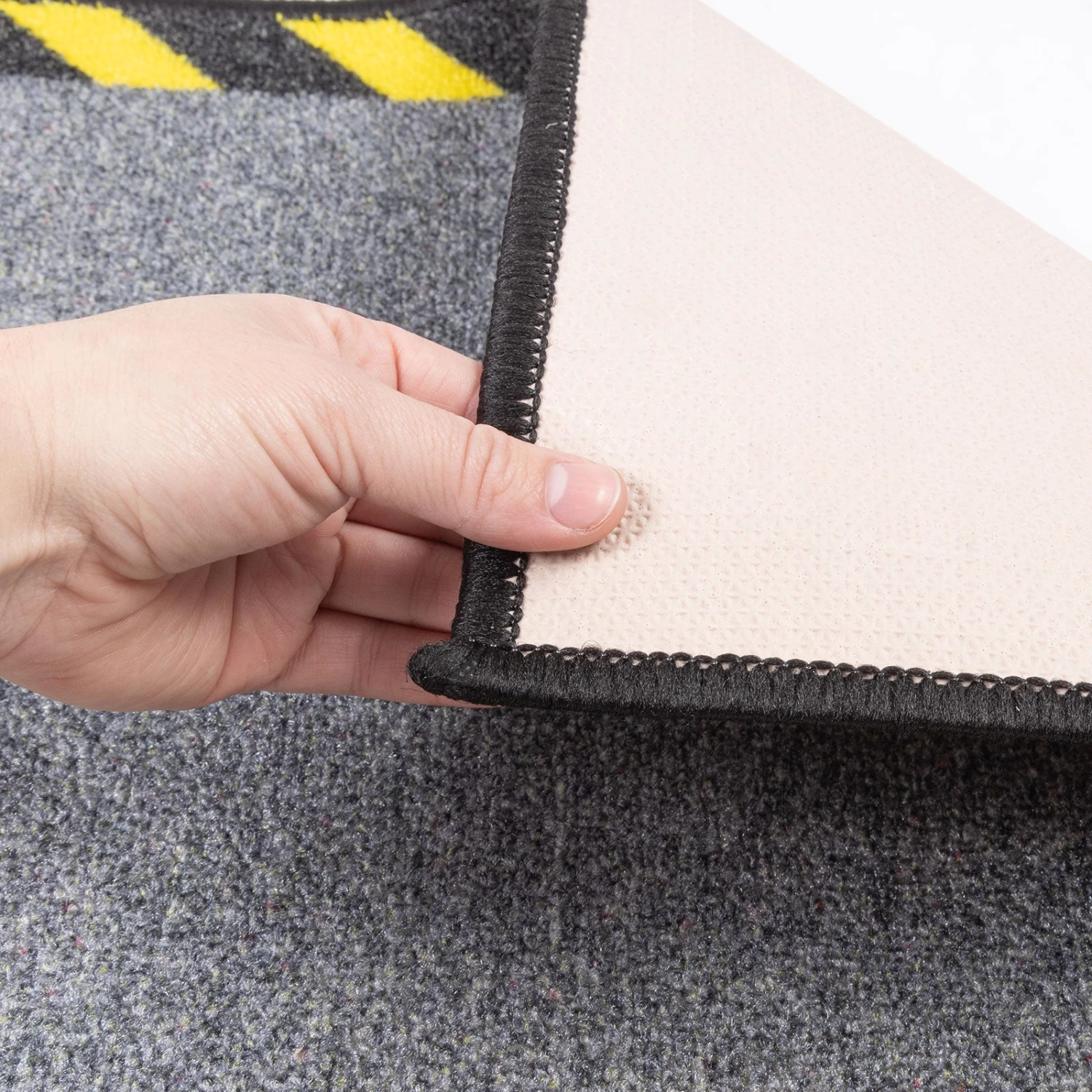 Kabelmatte Mit Warnumrandung | In 2 Größen Verfügbar 7 Kabelmatte Mit Warnumrandung | In 2 Größen Verfügbar – Bild 5