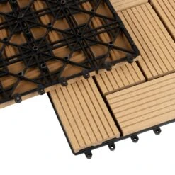 WPC-Terrassenfliese | Classic | Teak | 30 X 30 Cm 17 WPC-Terrassenfliese | Classic | Teak | 30 X 30 Cm -Floordirekt 27168 ZY T 004A WPC Tile 05 1600x1600 b5c00897 3609 4efc 9006 160448e7c39e