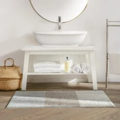 Badteppich | Horizont | Modernes Design Der Badematte | Rutschhemmend 37 Badteppich | Horizont | Modernes Design Der Badematte | Rutschhemmend -Floordirekt 27570 Horizont 1600x1600 APPL silbergrau taupe grau 01 1600x1600 c0ea6983 7c54 499a adc8 675ebfce3b8d