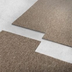 Teppichplanke | Nevada | 25 X 100 Cm | Selbstliegender Bodenbelag -Floordirekt 27974 Navada Plank 93 braun 05 1600x1600 1d2c2b9c 34d3 4970 a958 ca6db163401c