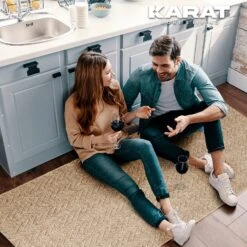 Karat Wohnteppich | Cheron | 2 Farben | Bodenbelag Für Flur & Wohnraum 26 Karat Wohnteppich | Cheron | 2 Farben | Bodenbelag Für Flur & Wohnraum -Floordirekt 7Outdoortepich indoorusage Cheron Beige