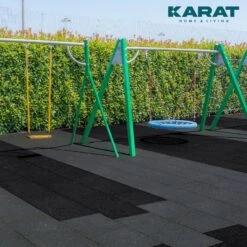 Fallschutzmatte | Play Protect | Universelle & Wetterfeste Bodenschutzmatte Mit Drainage | In Vielen Farben | 50 X 50 Cm -Floordirekt Fallschutzmatte Play Protect 9