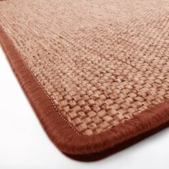 Teppich Auf Maß | Sabang | Sisaloptik | Langlebiger & Pflegeleichter Wohnteppich 35 Teppich Auf Maß | Sabang | Sisaloptik | Langlebiger & Pflegeleichter Wohnteppich -Floordirekt Sabang Sisal Optik Terra Eck 1