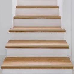 Stufenkantenprofil Integral | Form: L | Selbstklebend 33 Stufenkantenprofil Integral | Form: L | Selbstklebend -Floordirekt Stufenkantenprofil Integral gold 03