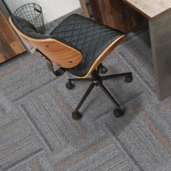 Teppichfliesen Warsaw | Selbstliegend | 50 X 50 Cm 29 Teppichfliesen Warsaw | Selbstliegend | 50 X 50 Cm -Floordirekt Teppichfliese Warsaw 21 Buero 2