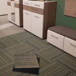 Teppichfliesen Warsaw | Selbstliegend | 50 X 50 Cm 33 Teppichfliesen Warsaw | Selbstliegend | 50 X 50 Cm -Floordirekt Teppichfliese Warsaw 26 Flur