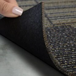 Teppichfliesen Linz | Gemustert | Selbstliegend | 50 X 50 Cm 30 Teppichfliesen Linz | Gemustert | Selbstliegend | 50 X 50 Cm -Floordirekt Teppichfliesen Astra 01 Details 2