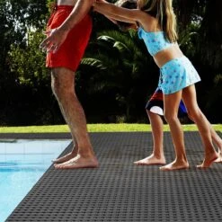 Antirutschmatte Aqua-Grip Für Barfußzonen | Antibakterielle Beschaffenheit | 12 Mm -Floordirekt antirutschmatte aqua grip fur barfusszonen auch als zuschnitt 962019