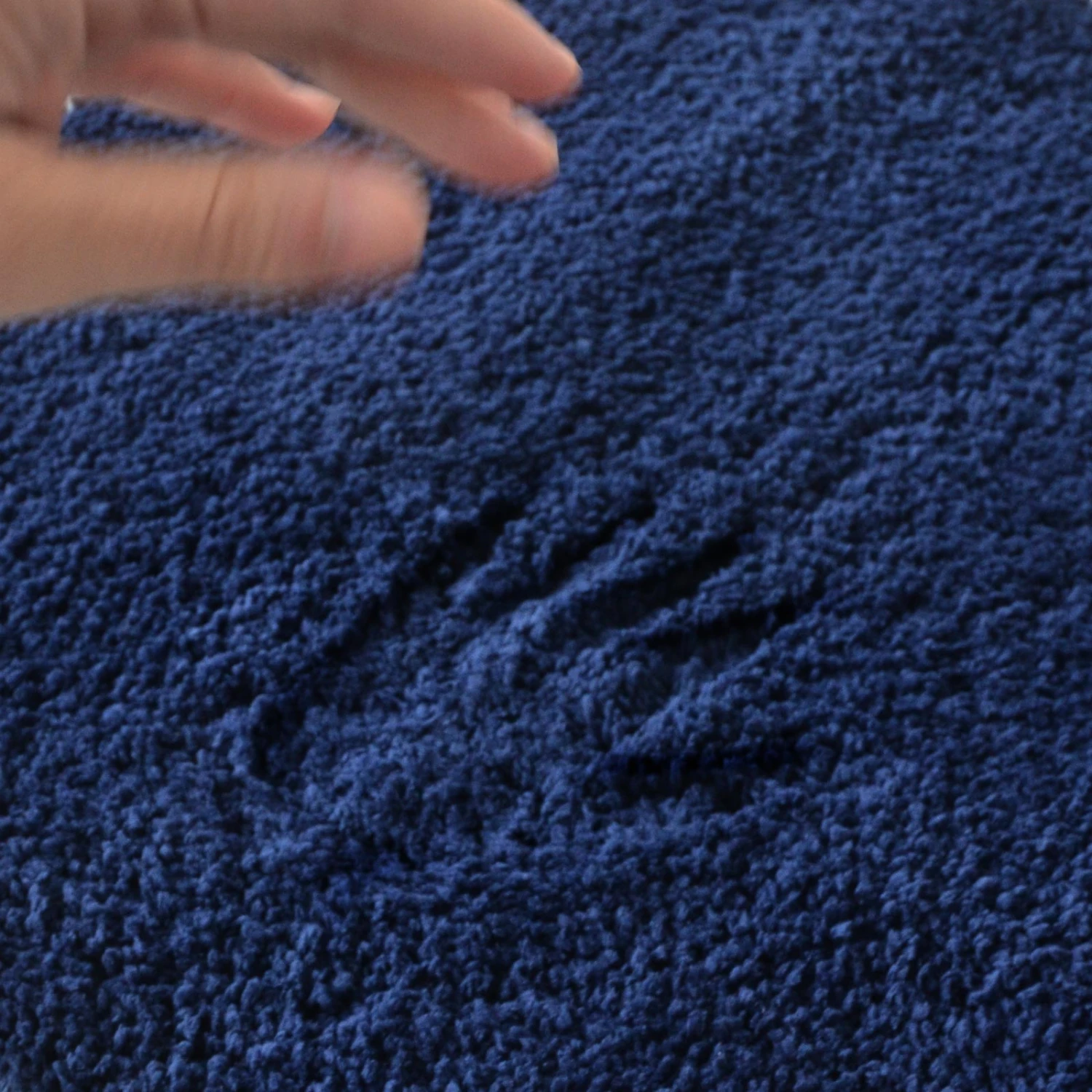 Badematte Sky Soft | Rund | Rutschhemmende Rückseite 6 Badematte Sky Soft | Rund | Rutschhemmende Rückseite – Bild 4