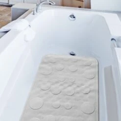 Badewanneneinlage Victoria | Badematte Mit Punkten | 35 X 75 Cm 18 Badewanneneinlage Victoria | Badematte Mit Punkten | 35 X 75 Cm -Floordirekt badewanneneinlage victoria 3 farben 600044