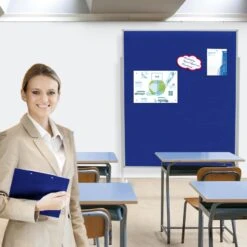 Filz-Moderationstafel | Einteilig | Mit Rollen | 150x120 Cm 23 Filz-Moderationstafel | Einteilig | Mit Rollen | 150x120 Cm -Floordirekt filz moderationstafel einteilig mit rollen 150x120 cm 3 farben 970605