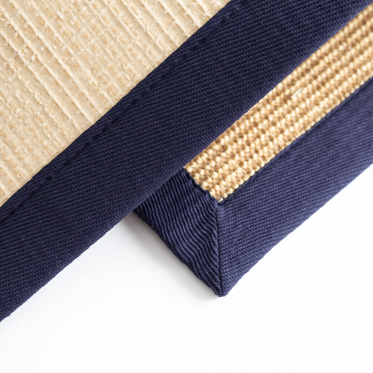 Kratzteppich Für Katzen | Sisal | Verschiedene Bordürenfarben 16 Kratzteppich Für Katzen | Sisal | Verschiedene Bordürenfarben – Bild 14