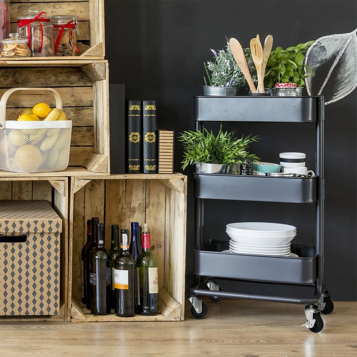 Servierwagen Carrello | 3 Fächer | Vielseitig Anwendbar 10 Servierwagen Carrello | 3 Fächer | Vielseitig Anwendbar – Bild 8