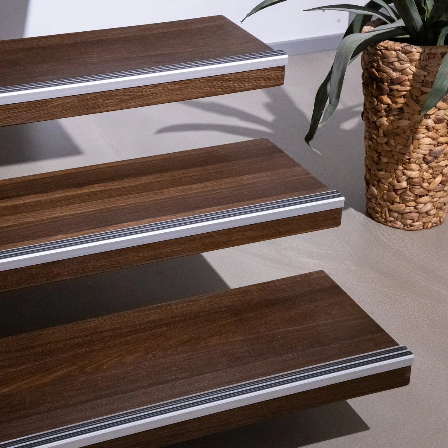 Treppenkantenprofil | Power Grip | Doppel-Gummieinlage 9 Treppenkantenprofil | Power Grip | Doppel-Gummieinlage – Bild 7